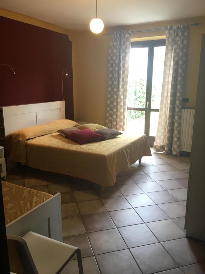 Bed and Breakfast Agrialpi By Salfrutta Bricherasio Exterior foto