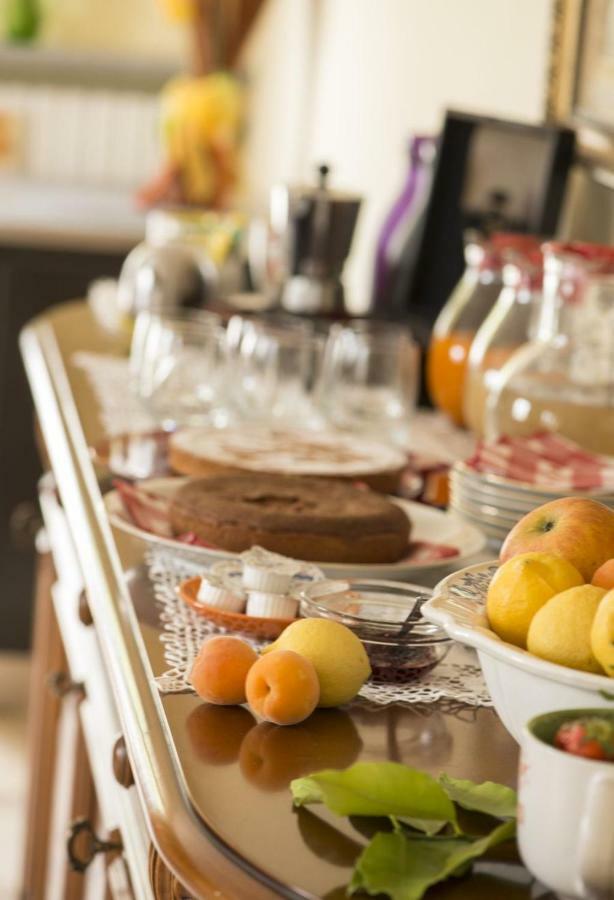 Bed and Breakfast Agrialpi By Salfrutta Bricherasio Exterior foto